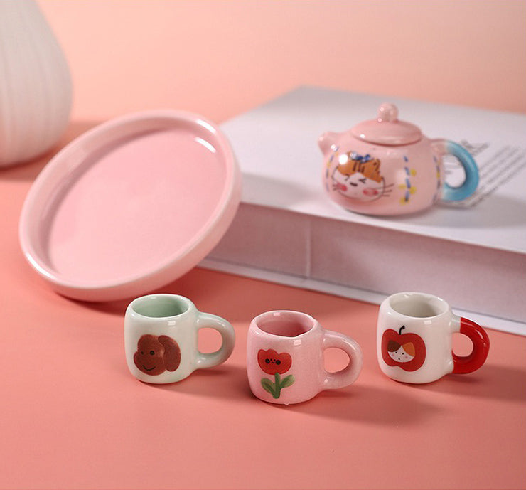 Cartoon painted mini ceramic tea set, children's play house simulation teapot, teacup, parent-child fun toys